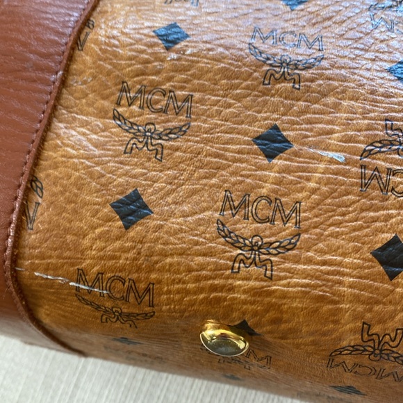 MCM Duffle Travel Bag Final offer - Picture 10 of 17